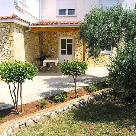 Apartment Martina Krk Town Extérieur photo