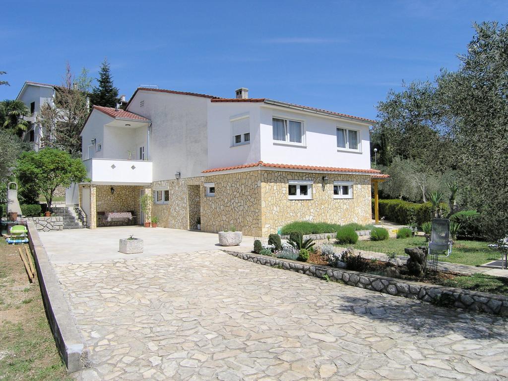 Apartment Martina Krk Town Extérieur photo